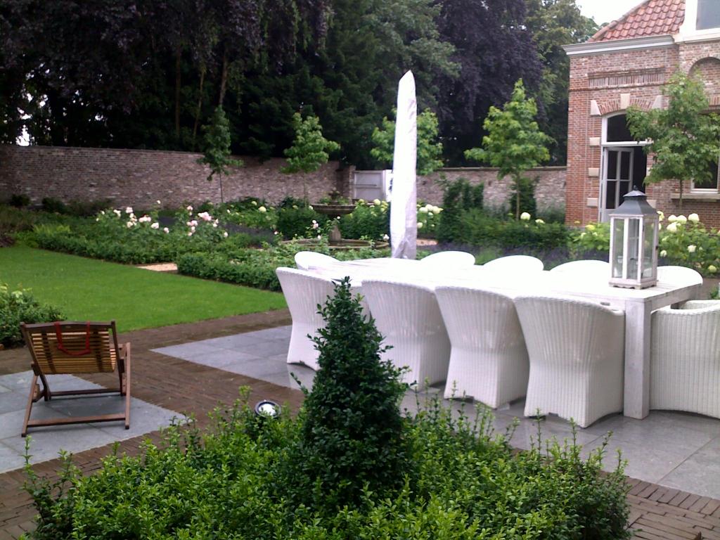 <a href="/node/72">Stadstuin met klassieke vormgeving te Eeklo</a>