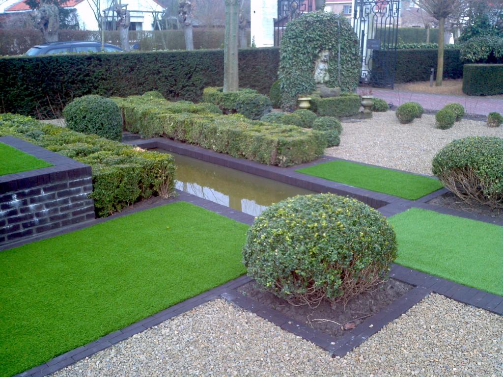 <a href="/node/56">Kunstgras, vijver en gestabiliseerd grint</a>