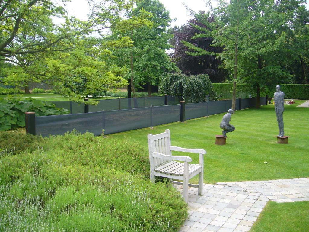 <a href="/node/365">landschapstuin met beveiligde vijver SEGUROLL</a>